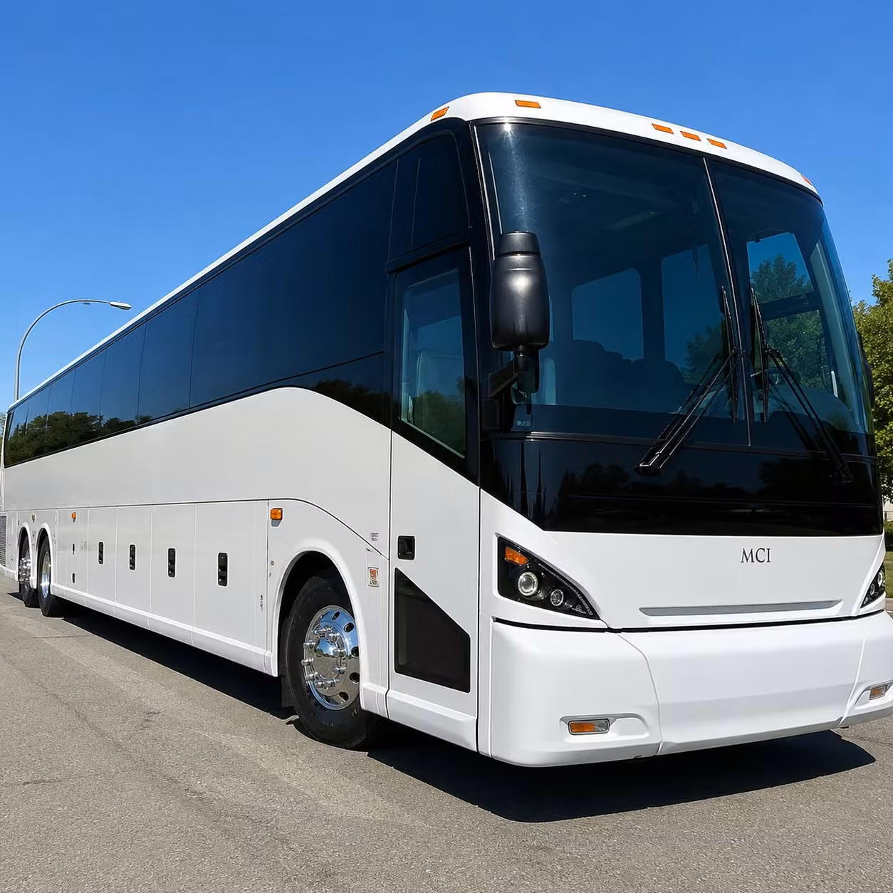 airport shuttle bus rentals for knoxville corporate groups university teams and event planners