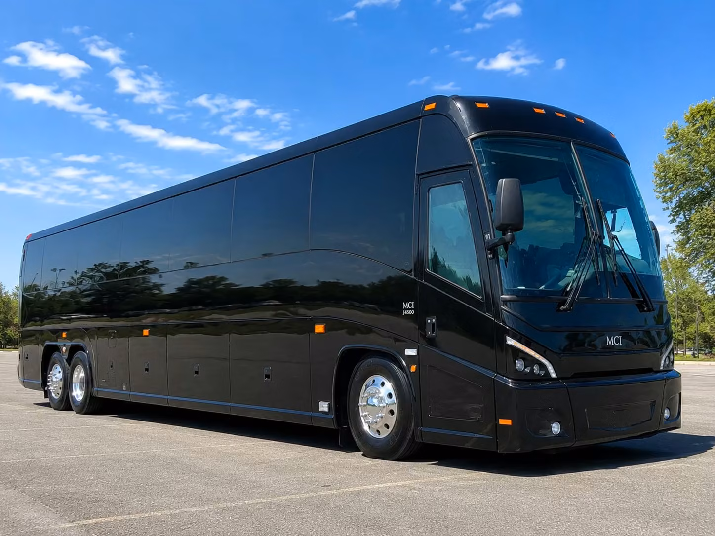 corporate event shuttle bus services in knoxville tennessee