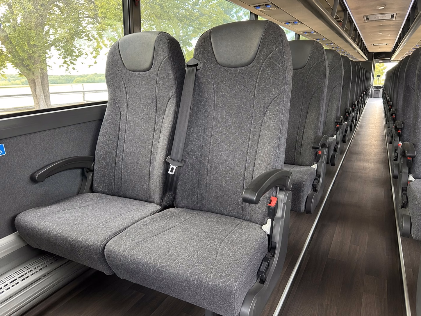 how where and when you re traveling affects knoxville charter bus rates