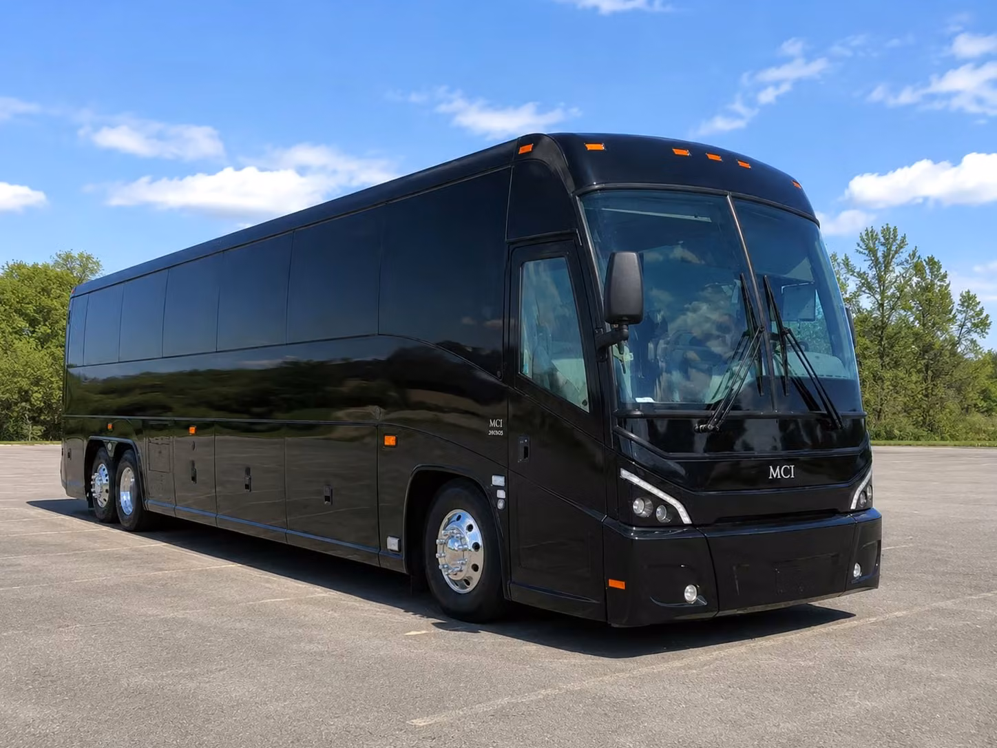 knoxville wedding shuttle bus rentals that keep every guest on schedule