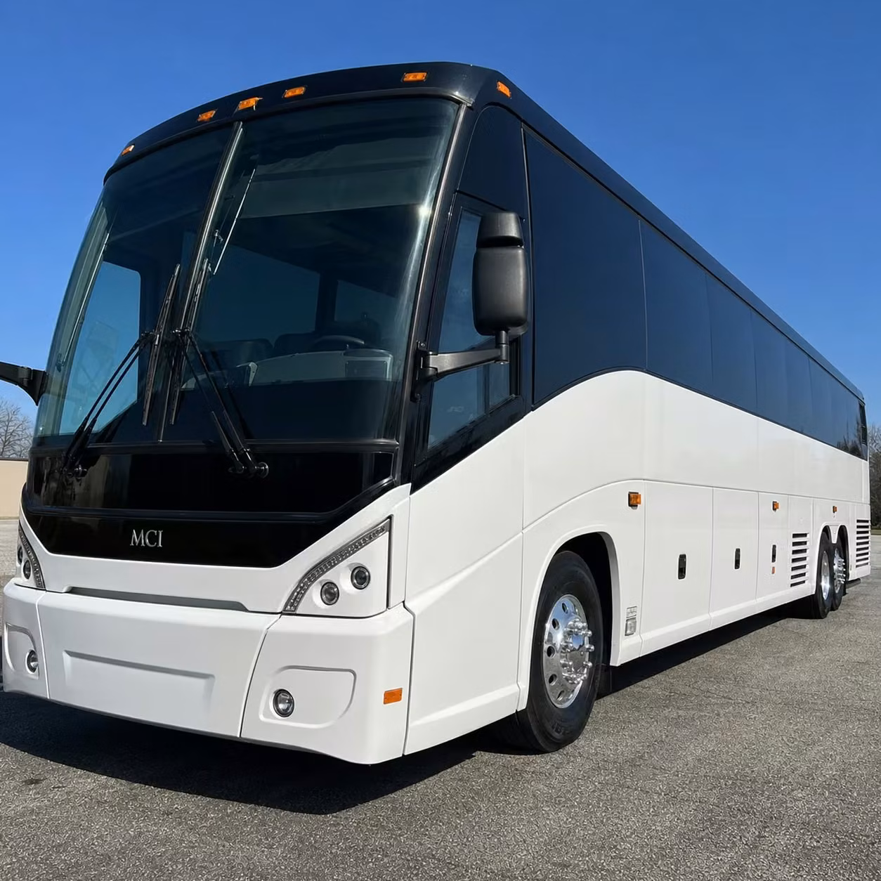 smooth pickup and drop off at mcghee tyson airport for your entire group